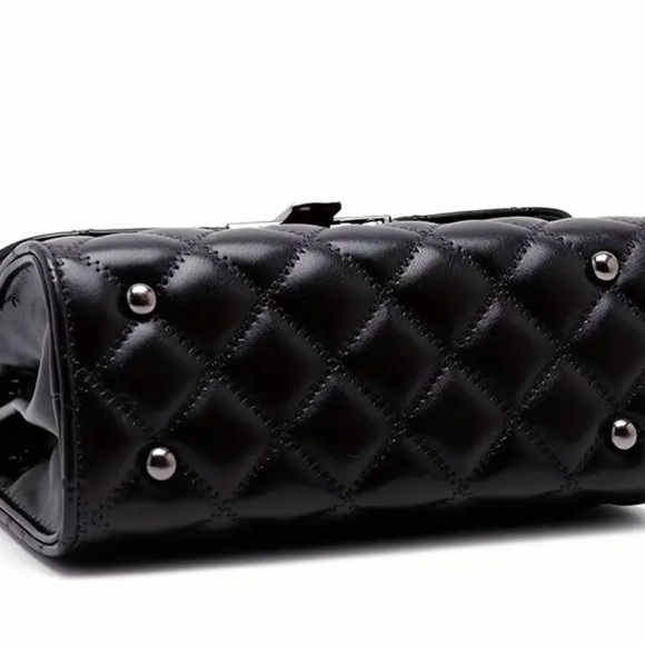 Elegant Unbranded Black Quilted Crossbody Chain Bag- NIP - Picture 4 of 12